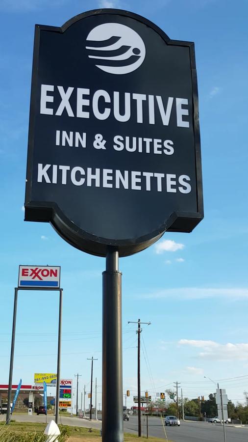 Executive Inn & Suites Floresville Exterior foto