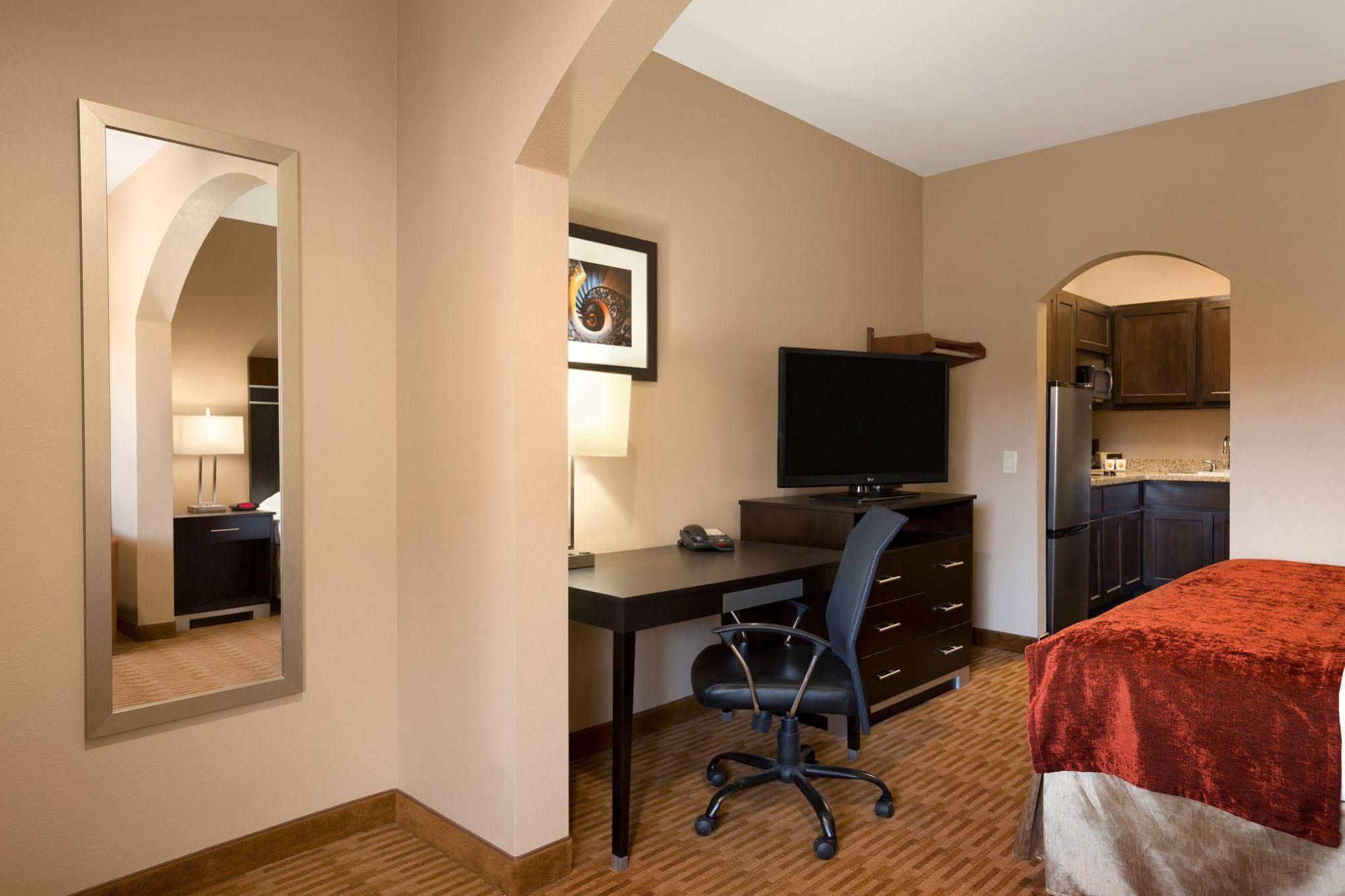 Executive Inn & Suites Floresville Exterior foto