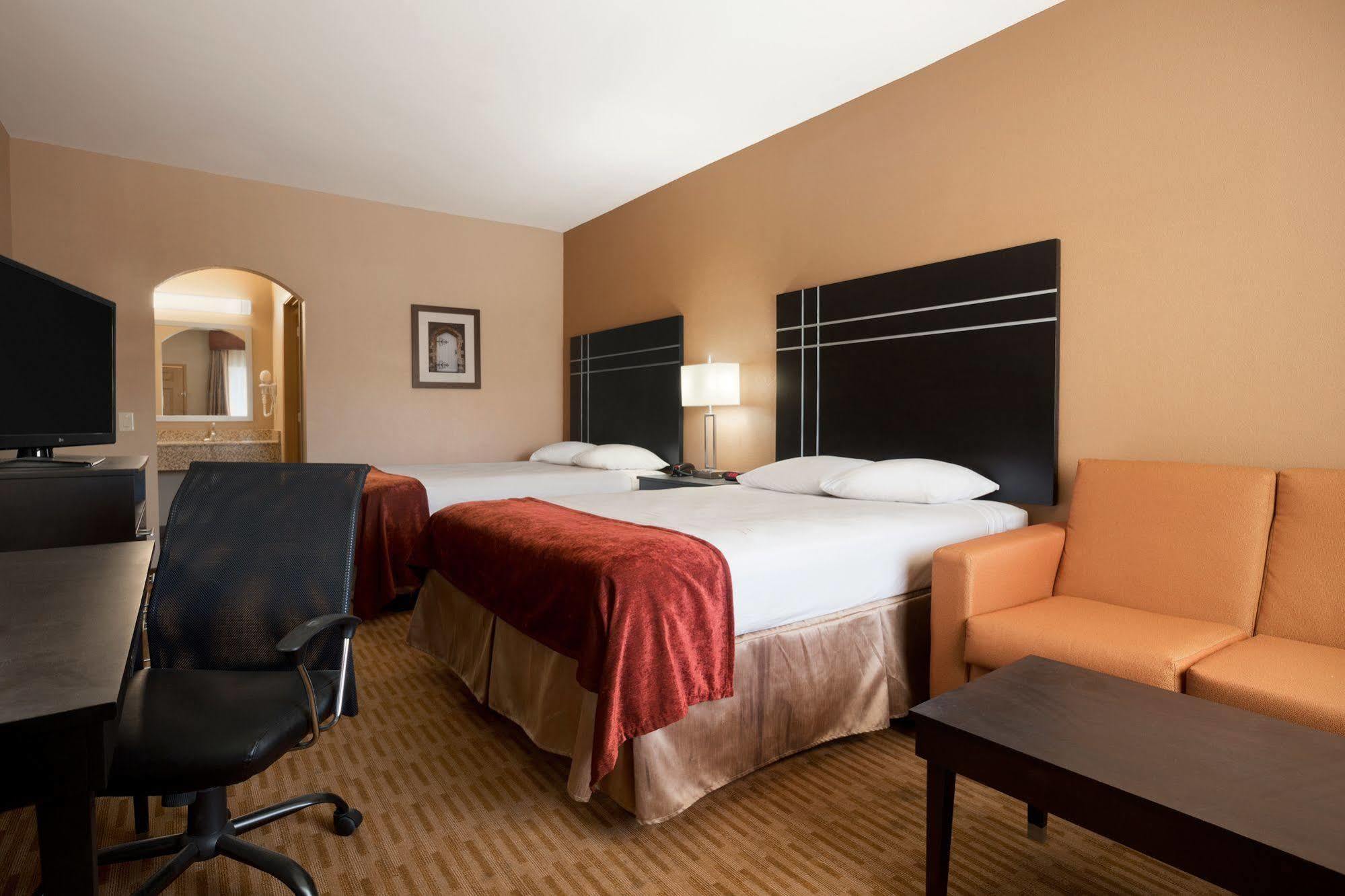 Executive Inn & Suites Floresville Exterior foto